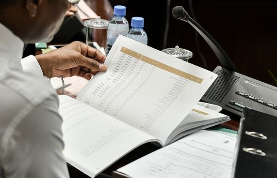 ގެއްލުމުގެ ބަދަލަށް ދައުލަތުން އެއް ބިލިއަން ދައްކައިފި