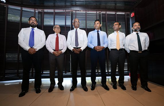 އާ ސަރުކާރު: އުއްމީދުތައް ހާސިލްވެދާނެތަ؟