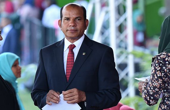 ލަތީފް މި ފަހަރު ވެސް ވާދަކުރައްވަނީ އަމިއްލަ ގޮތުން