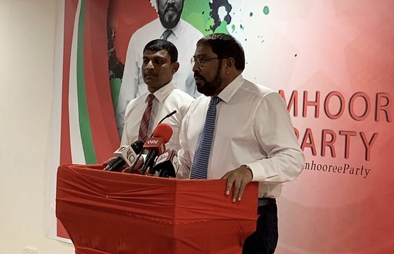 ދަރަނި ދައްކަމުން ވެސް ތަރައްގީ އެބަ ގެނޭ: ރިޔާޒު