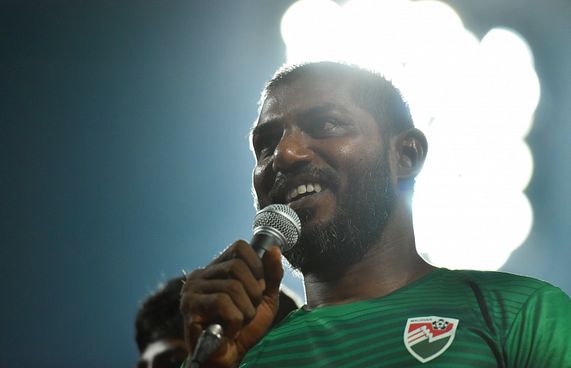 އަންގި ބޭލިޔަސް އަދިވެސް ގޯލު ބެލެހެއްޓުމުގައި