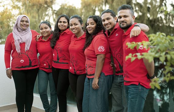 ޓައިނީ ހާޓްސް: 10 އަހަރުފުރުން އާންމުންނާ އެކު