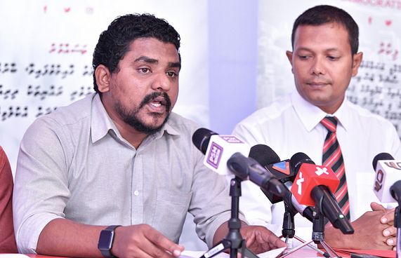 މަޖިލިސް އިންތިޚާބަށް ލޭބާ ޕާޓީން ކެންޑިޑޭޓުން ނެރެނީ