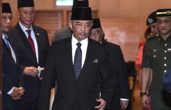 މެލޭޝިއާ އަށް އާ ރަސްގެފާނެއް ހަމަޖައްސައިފި