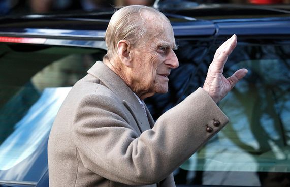 އެކްސިޑެންޓާ ގުޅިގެން ޕްރިންސް ފިލިޕަށް ދައުވާއެއް ނެތް