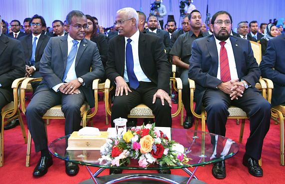 ކުރީގެ އުއްތަމަ ފަނޑިޔާރު ރައީސަށް ފާޑު ވިދާޅުވެއްޖެ
