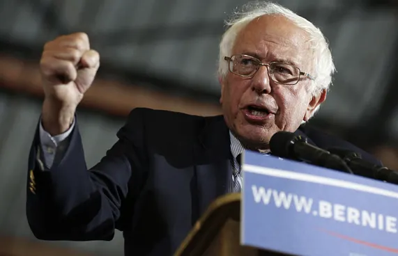 ބާނީ ސެންޑާސް އަނެއްކާވެސް އެމެރިކާގެ ރިޔާސީ ރޭހަށް