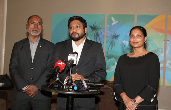 ޝެއިހުލް އަޒްހަރު ހުންނެވީ ކޯފާވެވަޑައިގެންފައި