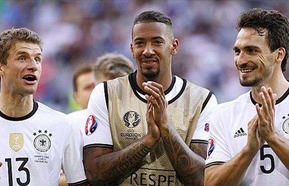 ހަމެލްސް، ބޯޓެން އަދި މުލާ އަށް ފުރުސަތެއް ނެތް