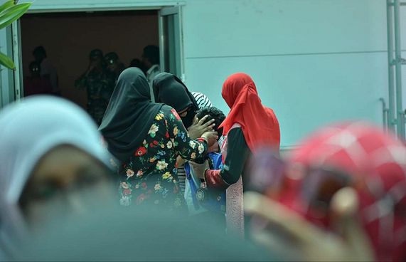 ފްލައިޓްގެ ދަތުރުވެރިން: ކެތްތެރިކަމާއި ބިރުވެރިކަމުގަ