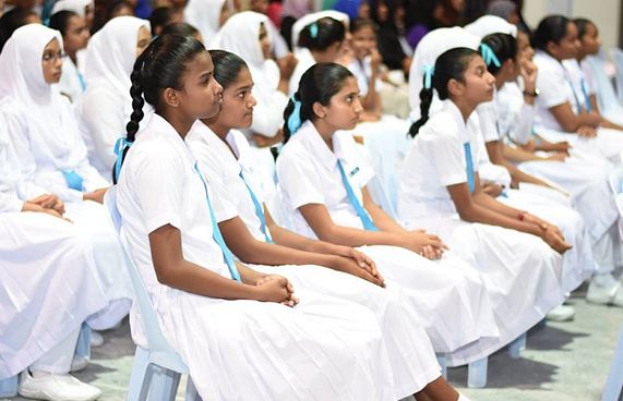 ވިލިނގިލީގައި ހުން ފެތުރި ސްކޫލް ބަންދުކޮށްފި