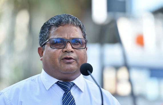 ނަރުދަމާ ރަނގަޅުނުވާތީ ފުވައްމުލަކު މެމްބަރު ރަތަށް