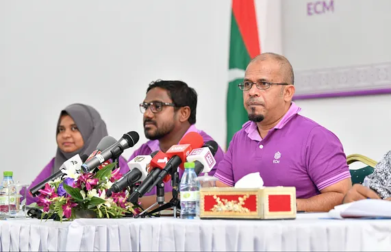 އިންތިޚާބު އޮޅުވާލަން ފުރުސަތެއް ނެތް: ޝަރީފް