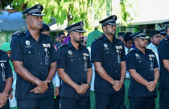 "ބާރުގެ ބޭނުންކުރީ ގައިދީން ހުރަސް އެޅުމުން"