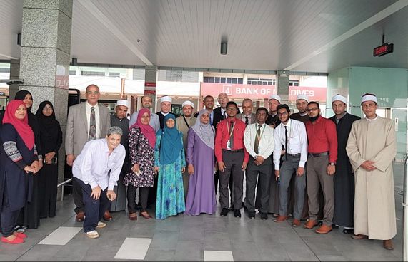 އަރަބިއްޔާ އަށް އަޒްހަރުން ޓީޗަރުން އަންނަން ފަށައިފި