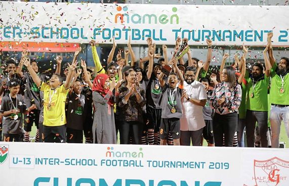 13 އަހަރުން ދަށުގެ ޗެމްޕިއަންކަން ގާޒީ ހޯދައިފި