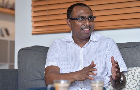 ރަށްވެހިކަން ލިބޭ ފުރިހަމަ ގާނޫނެއް ބޭނުންވޭ: އާޒިމް