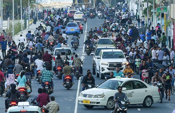 އަނެއްކާވެސް ވެހިކަލް ލިމިޓް ކުރުމުގެ ވާހަކަ