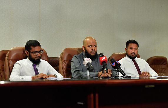 މިނާ ގުރޫޕުން ހައްޖަށް ނުދެވިދާނެ ކަމުގެ ބިރުބޮޑުވެއްޖެ