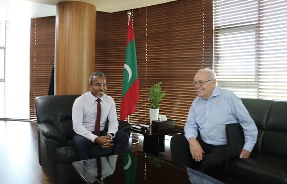 "ކްރީގްލާ ވަނީ ޝަރުއީ ދާއިރާ އަށް އިންޒާރު ދީފައި"