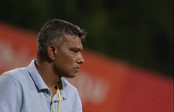 މާޒިޔާގެ އަސްލު ފެންވަރުގައި އަދި ނުކުޅެވޭ: ނަޒީހު