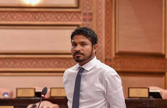 ތުލުސްދޫ ދާއިރާގެ ކޮންމެ މީހަކަށް މާސްކެއް