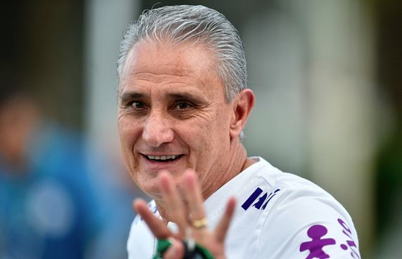 އާޖެންޓީނާ މެޗަށް ބްރެޒިލް ކޯޗު ކެތްމަދުވެފައި