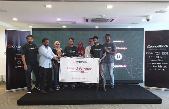 އޭންޖަލް ހެކްގެ އެއްވަނައަށް "ޓީމް ސްޓޭލައިޓް"