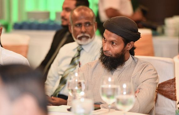 އަލީ ރަމީޒުގެ ޓްވީޓާ އެކައުންޓް އަނބުރާ ދީފި