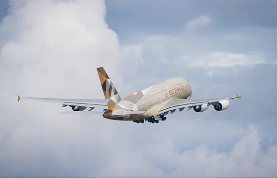 އިއްތިހާދުގެ ޑްރީމްލައިނާ ވެސް ރާއްޖެ އަށް