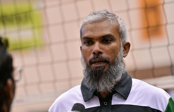 ސެންޓްރަލް ޒޯން ޓީމުތައް އަންނަނީ ކުރިއަރަމުން: ކޯޗު