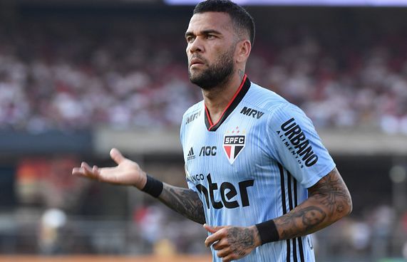 އަލަތު މެޗުގައި އަލްވެސް ލަނޑު ޖަހައި ސައޮ ޕޯލޯ މޮޅުކޮށްދީފި