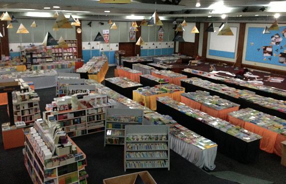 ނޮވެލްޓީ ބުކްފެއާގެ އިނާމަކަށް މިފަހަރު 200،000ރ