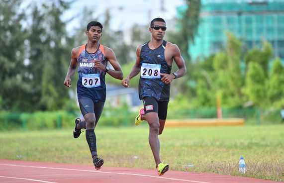 ދުވުންތެރިން އެންމެ ފަހުން ތަމްރީނަށް ފުރައިފި