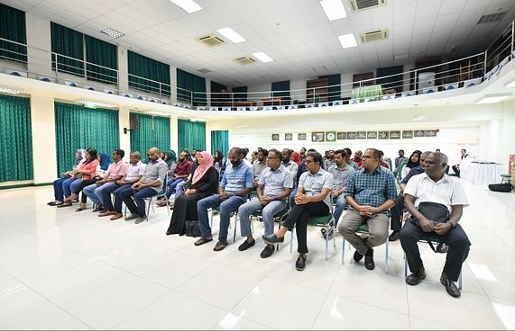 ޝަރީއާ ދަރިވަރުންނަށް ވަކީލުކަމުގެ ހުއްދަދޭން ނިންމައިފި