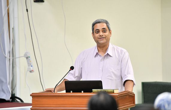 އިޒްރޭލާ ދެކޮޅަށް ރާއްޖެއަށް ދައުވާކުރެވޭނެ: މައުމޫން