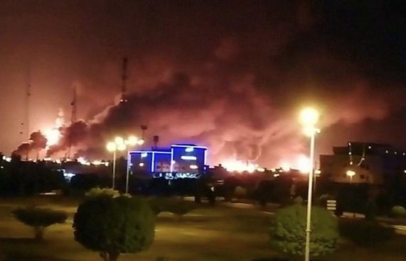 ސައުދީ ތެޔޮ ކުންފުންޏަށް ޑްރޯން ހަމަލާދީ ރޯކޮށްލައިފި