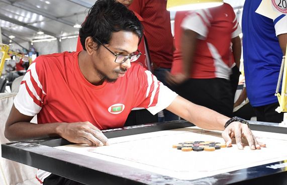 ގައުމީ ކެރަމް ތަށި އަޒްމީން މިލްކުކޮށްފި