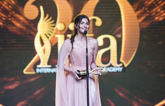 އައިފާ 2019: މޮޅު ފިލްމަކީ "ރާޒީ"