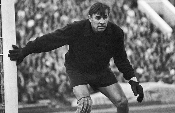 ޔަޝިންގެ ނަމުގައި ކީޕަރުންނަށް ބެލޮންޑިއޯ އެވޯޑެއް