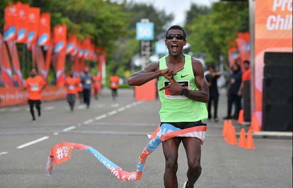 ދިރާގު ރޯޑް ރޭސް: 10 ކިލޯމީޓަރު ރޭސް ފަޒީލާއި ޖާއިޝާ ކާމިޔާބުކޮށްފި