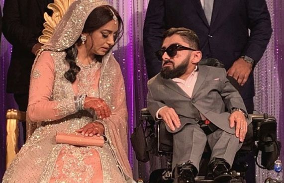 އިސްކޮޅުގައި ދެ ފޫޓު ހުންނަ މީހާ ކައިވެނިކޮށްފި