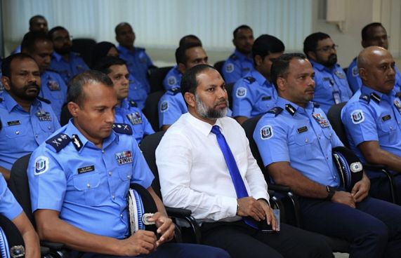 ފުލުހުންގެ ޒިންމާ ހޯމް މިނިސްޓަރަށް އޮތީ ހަވާލުކޮށްފައި