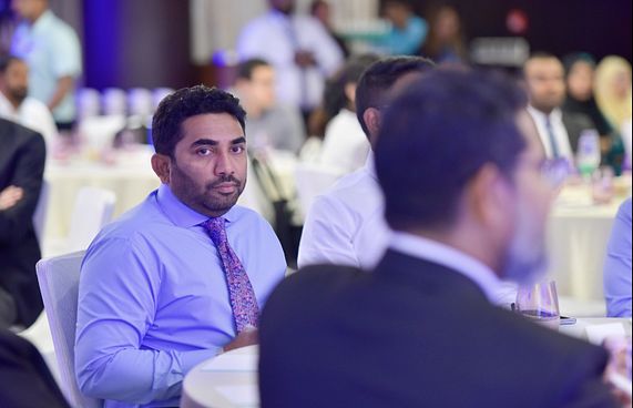 އޮޕަރޭޝަން ތިއޭޓަރުތައް ތަރައްގީކުރަން ބޮޑު ހަރަދެއް