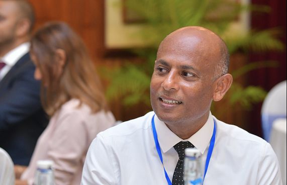 ޕީއެސްއެމްގެ އެމްޑީއަކަށް އަނެއްކާ ވެސް އަލީ ހާލިދު