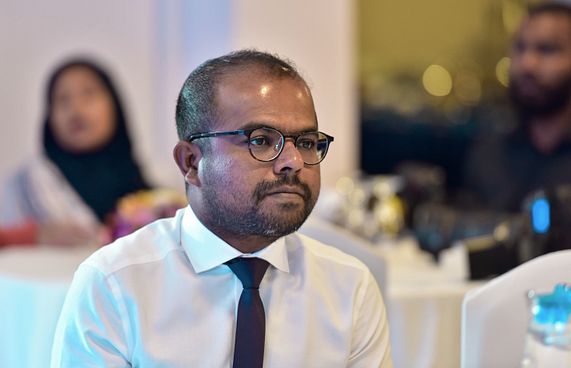 އިންޒާރު ދިން ކަމަށް ބުނާ މައްސަލާގައި ދައުވާ ނުކުރާނެ