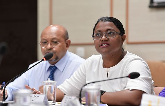 ވެންޓިލޭޓަރުތަކުގެ ތަހުގީގަށް ބޭނުންވާ އަމުރެއް ނުދިން