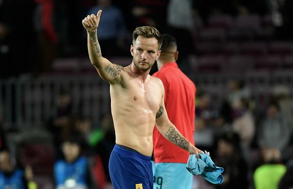 ބާސާ އިން އަހަރެން އަތުން ބޯޅަ އަތުލައިފި: ރަކިޓިޗް