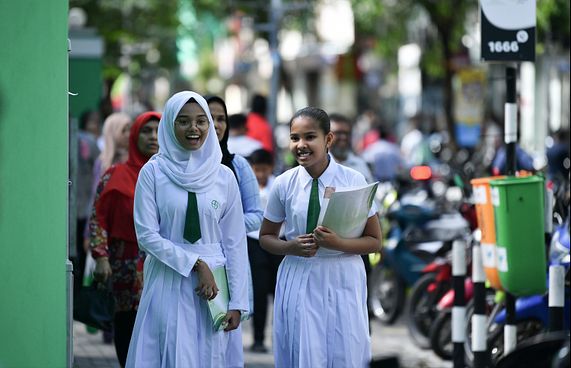 ސްކޫލް ގައިޑް: ޗުއްޓީވެއްޖެ! އާ ކަމެއް ކޮށްލަމާ!