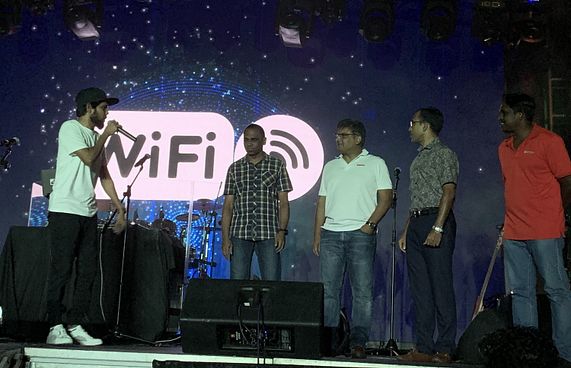 އުރީދޫން ރާއްޖެއަށް ވައިފައި ކޯލިން ތައާރަފުކޮށްފި